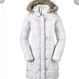 Eddie Bauer | Lodge Down Parka | Puffy Coat | White